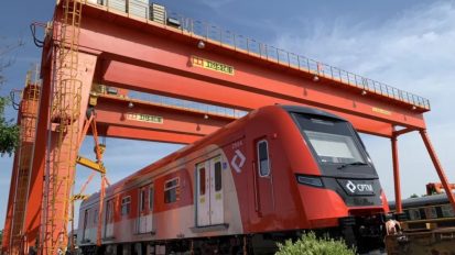 衛(wèi)華起重承擔(dān)南美首條機場城軌組裝任務(wù)！